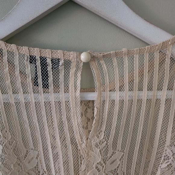 NWOT Revamped M Y2K Whimsigoth Romantic Coquette Girl Lace Mesh Crop Top - Picture 13 of 14